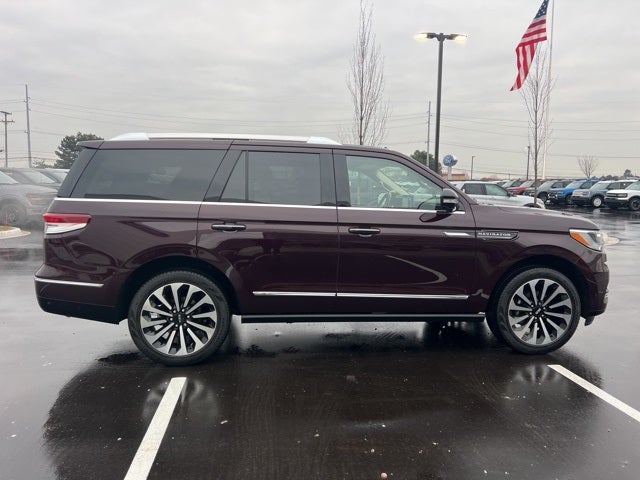 2024 Lincoln Navigator Reserve