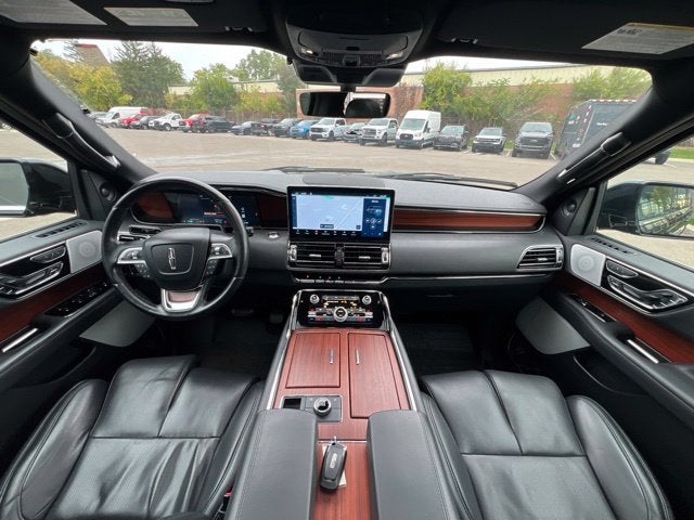 2024 Lincoln Navigator L Reserve