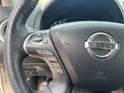2018 Nissan Pathfinder SV