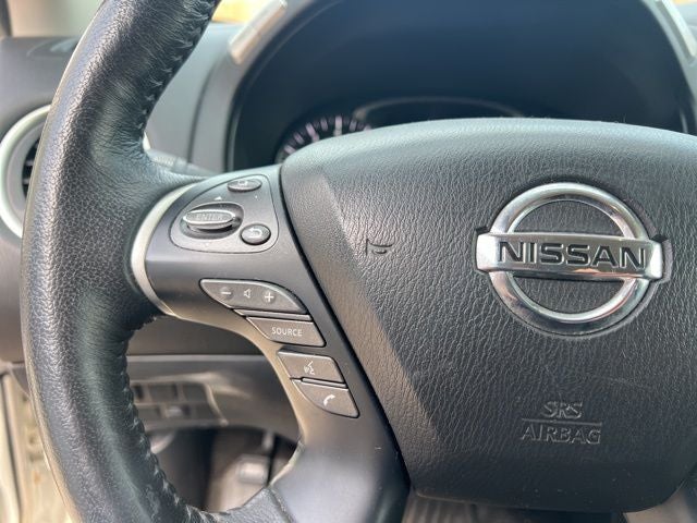 2018 Nissan Pathfinder SV