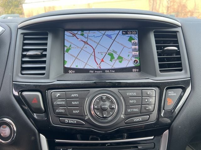 2018 Nissan Pathfinder SV