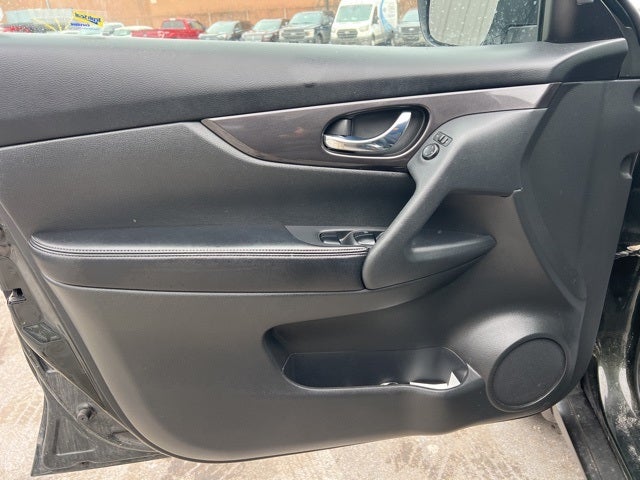 2018 Nissan Rogue Hybrid SV