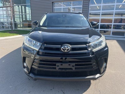 2017 Toyota Highlander SE