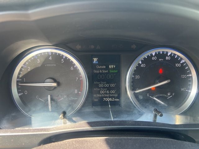 2017 Toyota Highlander SE