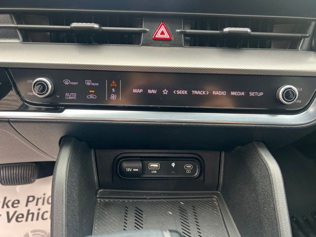 2024 Kia Sportage SX