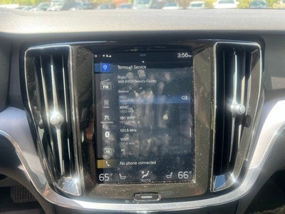 2020 Volvo S60 T5 Momentum