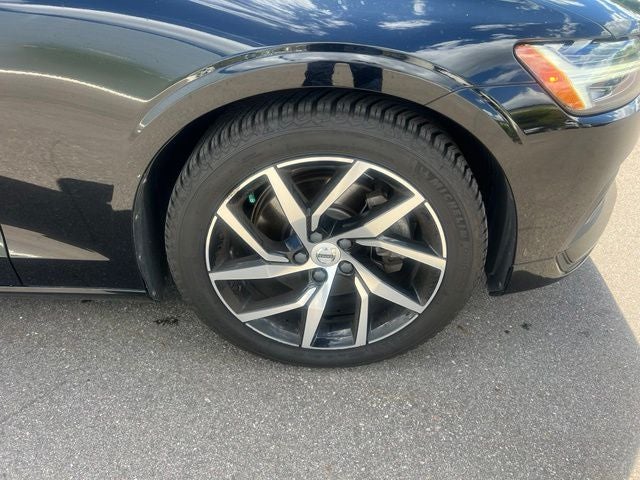 2020 Volvo S60 T5 Momentum