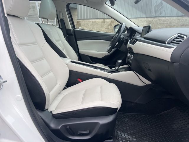 2016 Mazda Mazda6 i Grand Touring