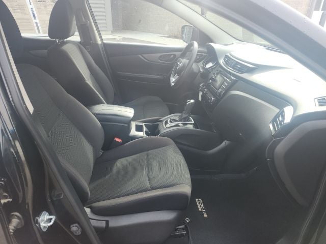 2017 Nissan Rogue Sport S