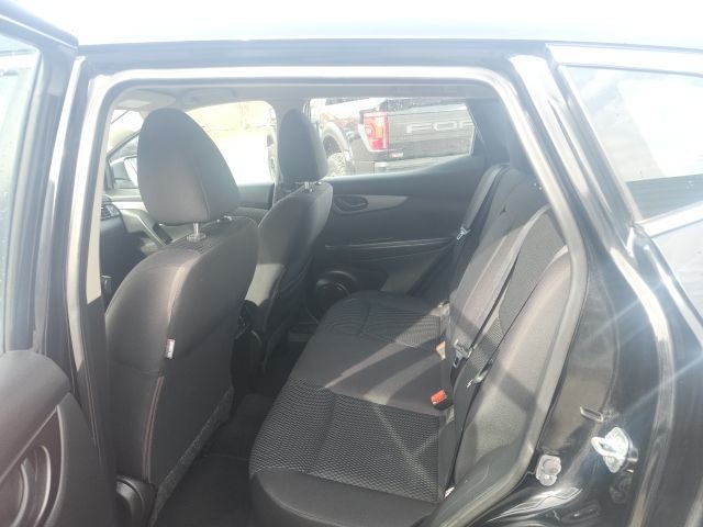 2017 Nissan Rogue Sport S