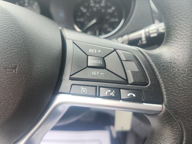 2017 Nissan Rogue Sport S