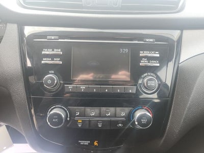 2017 Nissan Rogue Sport S