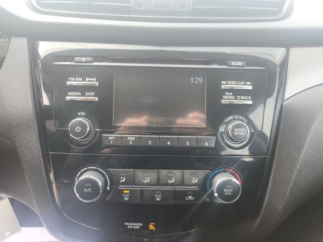 2017 Nissan Rogue Sport S