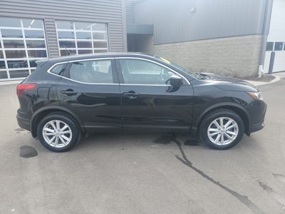 2017 Nissan Rogue Sport S