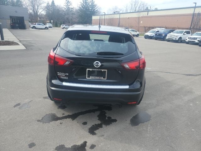2017 Nissan Rogue Sport S