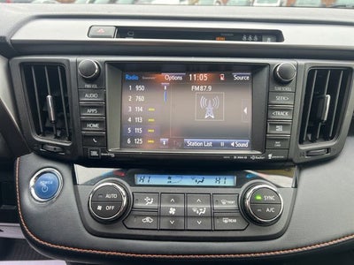 2017 Toyota RAV4 Hybrid SE
