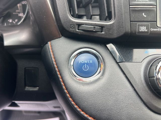 2017 Toyota RAV4 Hybrid SE