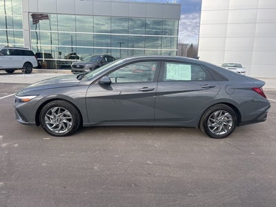 2024 Hyundai Elantra SEL
