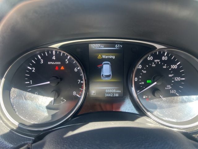2016 Nissan Rogue SV