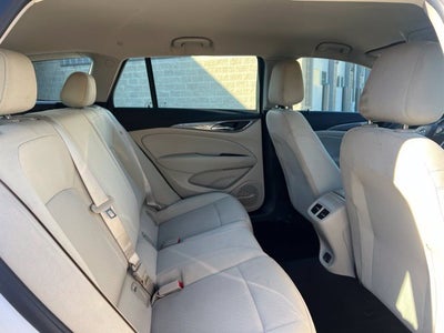 2019 Buick Regal TourX Base