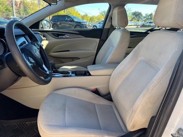 2019 Buick Regal TourX Base