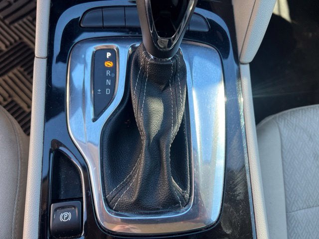 2019 Buick Regal TourX Base