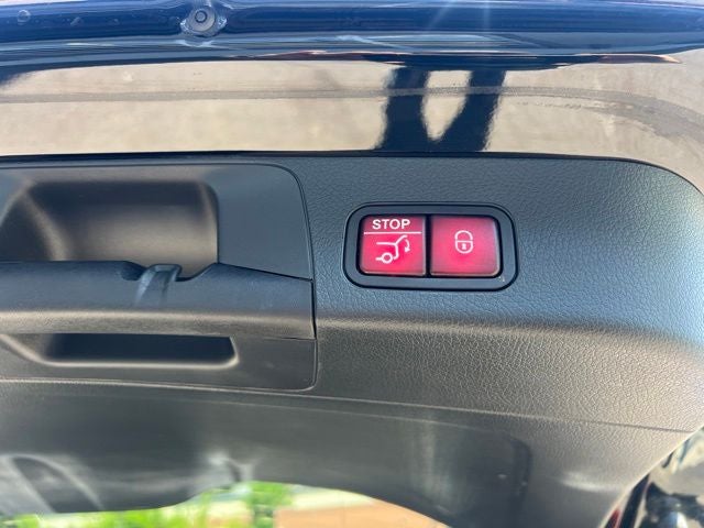 2025 Mercedes-Benz GLB GLB 250 4MATIC®