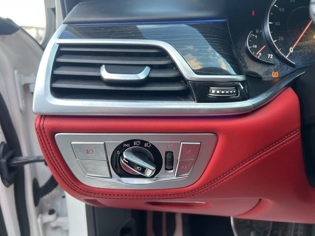 2018 BMW 7 Series 750i xDrive