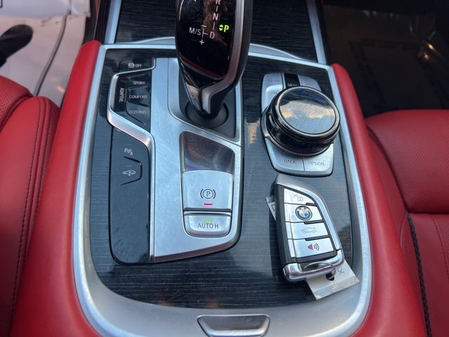 2018 BMW 7 Series 750i xDrive