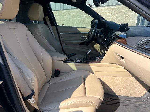2016 BMW 3 Series 328i xDrive