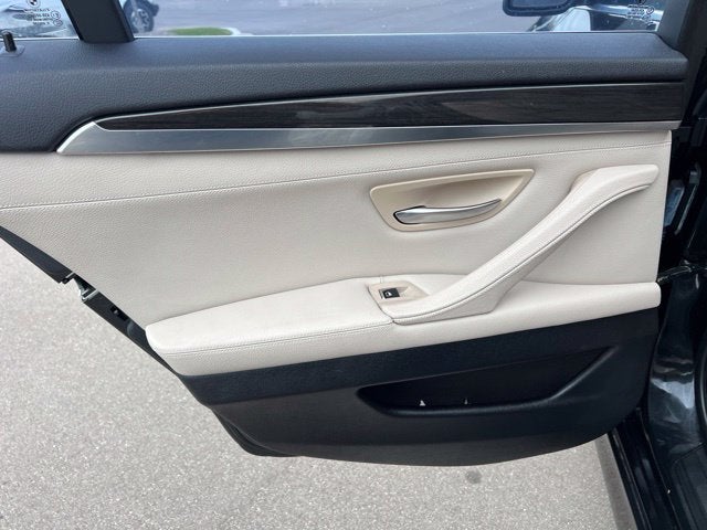 2011 BMW 5 Series 535i