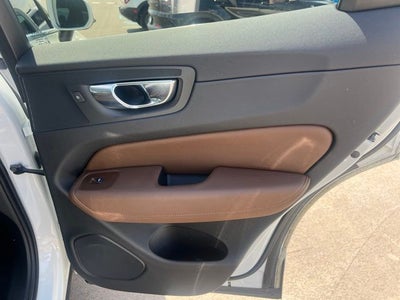 2020 Volvo XC60 T5 Momentum