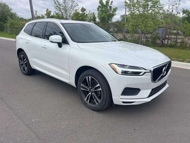 2020 Volvo XC60 T5 Momentum